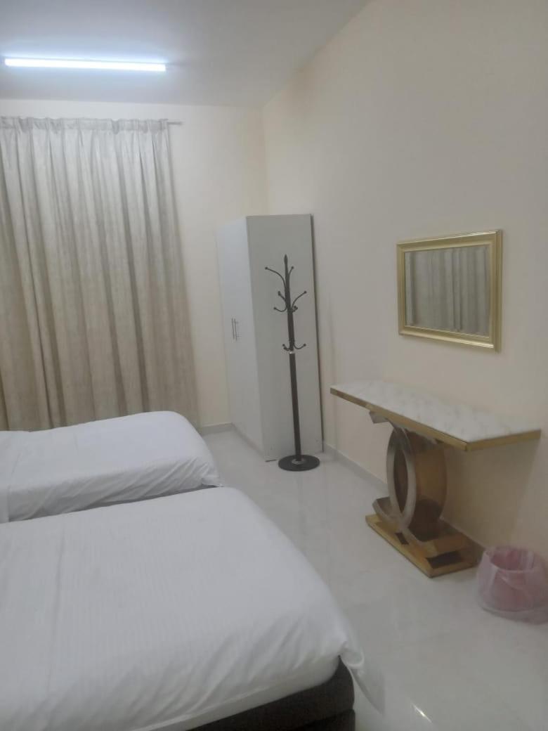 Al Rawda Apartments -Ajman Esterno foto